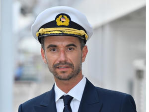 Florian Silbereisen als neuer „Traumschiff“-Kapitän Max Parger. 