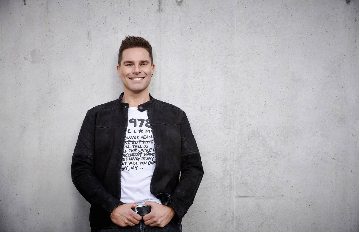 Eloy im SchlagerPlanet-Interview zu seinem neuen Album "Kopf aus - Herz an". Eloy im SchlagerPlanet-Interview zu seinem neuen Album "Kopf aus - Herz an".