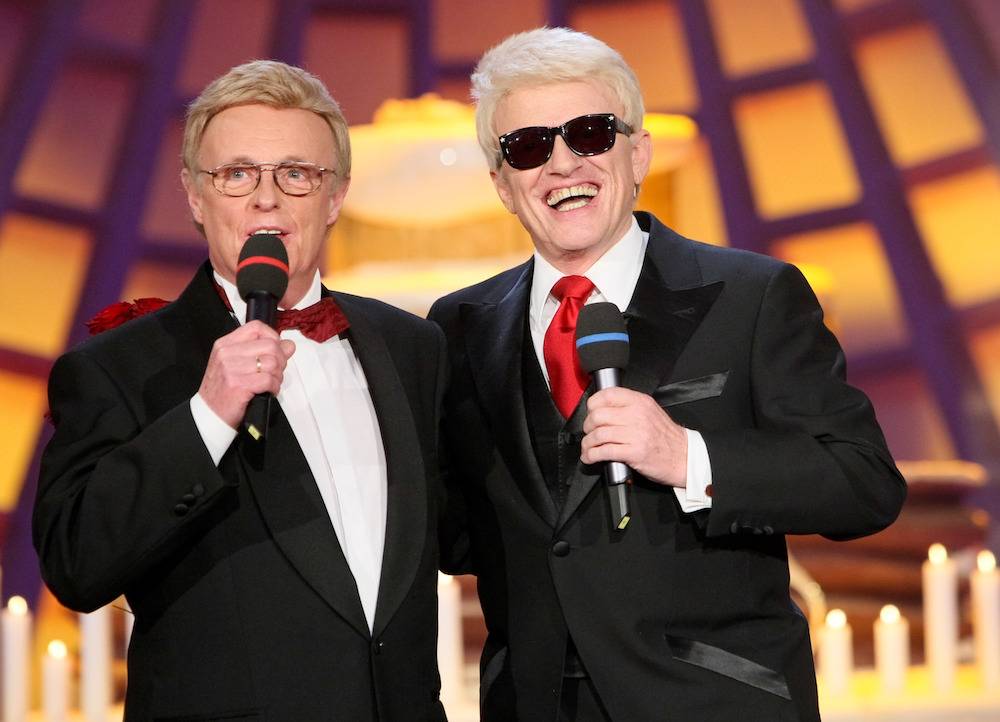 Dieter Wolf und Heino in „Die Krone der Volksmusik“ im Jahr 2009. Dieter Wolf und Heino in „Die Krone der Volksmusik“ im Jahr 2009.