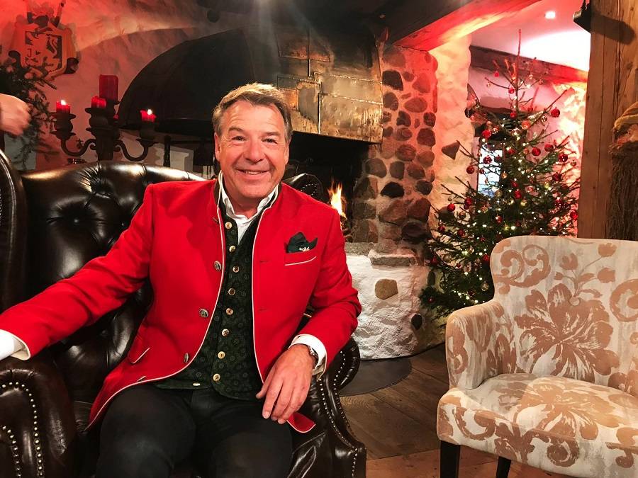 Patrick Lindner präsentiert am Mittwochabend "Winterzauber" mit Stars wie Eloy de Jong im TV. Patrick Lindner präsentiert am Mittwochabend "Winterzauber" mit Stars wie Eloy de Jong im TV.