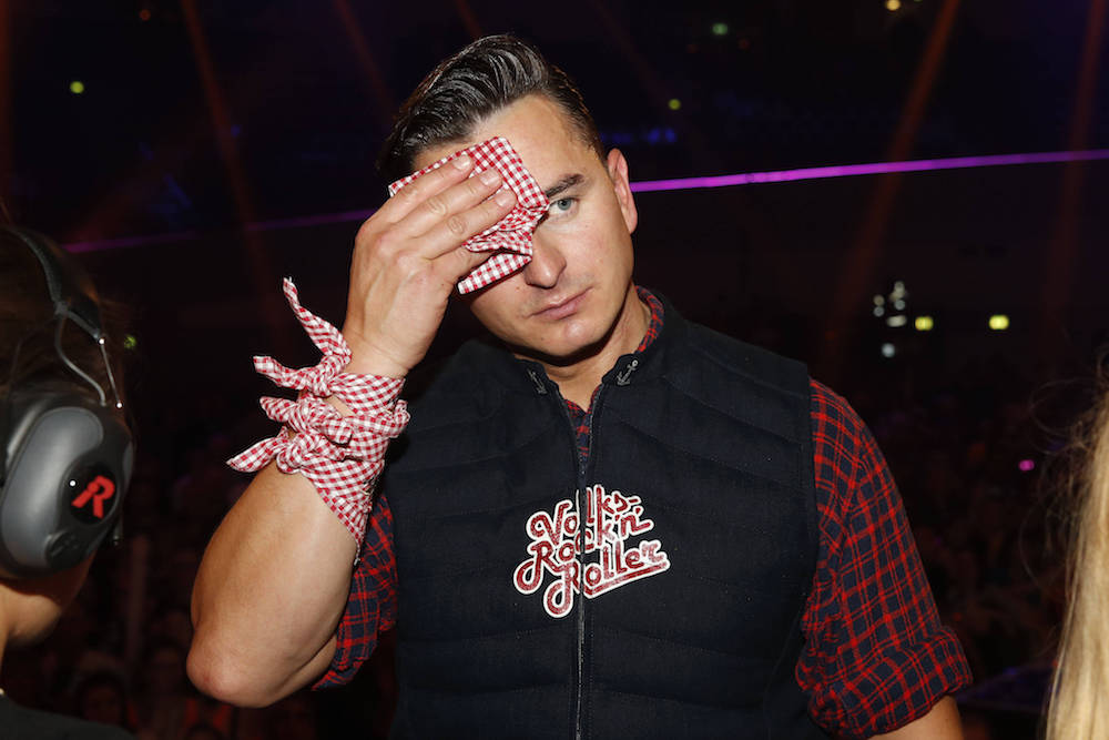 Andreas Gabalier nach einem Bühnenauftritt im Jahr 2019.  Andreas Gabalier nach einem Bühnenauftritt im Jahr 2019.