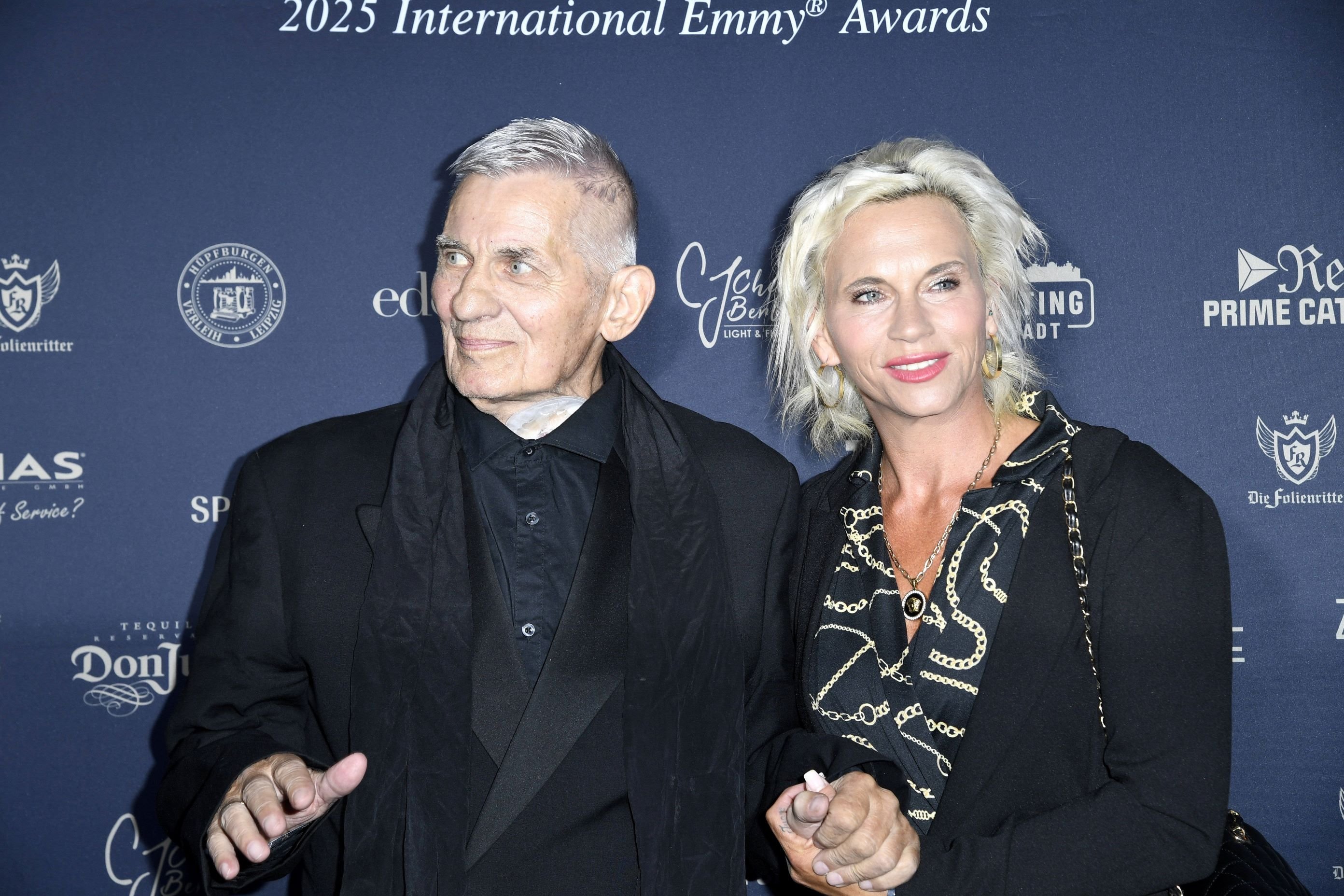 Heinz Hoenig und seine Frau Annika Kärsten-Hoenig beim International Emmy Awards 2025 im Schlosshotel in Berlin am 07.07.2025