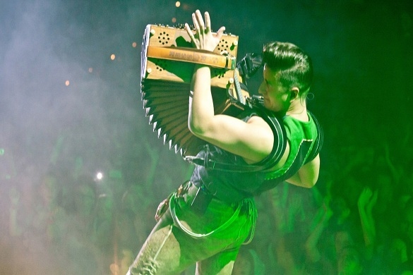 Wow! Andreas Gabalier rockt mit seiner Ziehharmonika bei der Schlagergala in Zürich! Schlagergala Zürich Andreas Gabalier