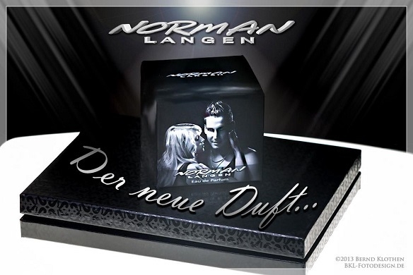Die Verpackung sieht schon einmal recht ansprechend aus. Das Norman Langen Parfum Nummer 2 ist draußen! Norman Langen Parfum