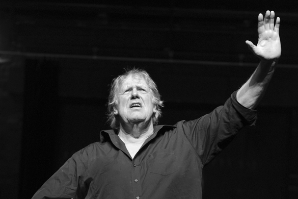 Schon 2010 konnte sich Gunter Gabriel als Schauspieler beweisen: Damals mimte er Johnny Cash. Gunter Gabriel Theater Berlin
