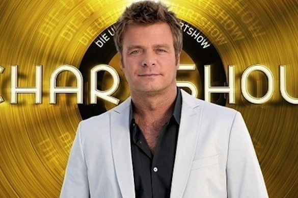 Oliver Geissen begrüsst seine Gäste heute wieder in der ultimativen Chartshow. Die ultimative Chartshow Oliver Geissen
