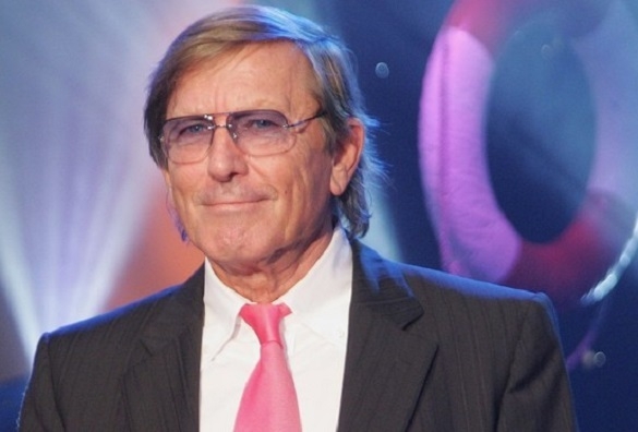 Jonny Hill ist noch immer erfolgreich. Mit seinem aktuellen Album begeistert er seine Fans mal wieder. Jonny Hill Diskografie