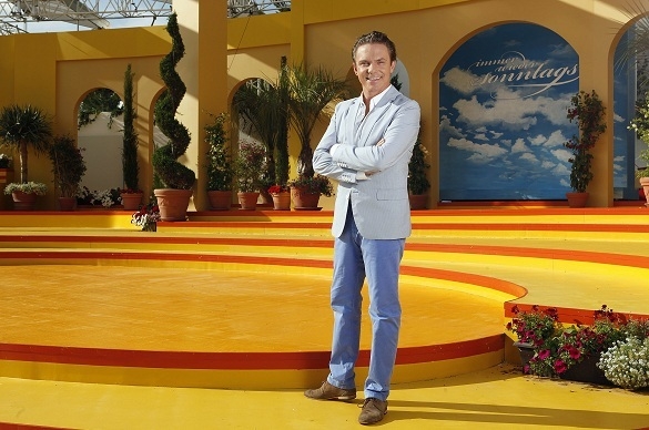 Stefan Mross sendete in diesem Jahr bereits zum viertel Mal live aus dem Europa-Park in Rust. Immer wieder sonntags Stefan Mross