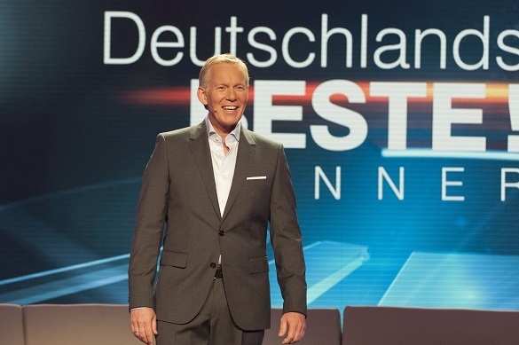 Er moderierte die beiden Sendungen beim ZDF und begrüßte Deutschlands Beste auf seiner Couch: Johannes B. Kerner. Jetzt kommt raus: Die Rangliste wurde verfälscht. ZDF Deutschlands Beste