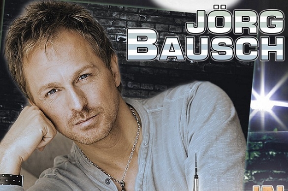 „In Bausch und Bogen“ heißt das neue Album von Jörg Bausch. Es erscheint am 3. Oktober 2014. Jörg Bausch