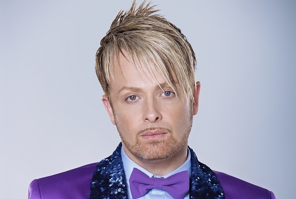 Ross Antony ist momentan nicht ganz so gut gelaunt wie man ihn sonst kennt: sein Vater ist schwer krank. Ross Antony Vater