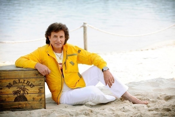 Sonne, Sand und Meer - bei so einer Kulisse sagt Olaf sofort Ja! Olaf Malolepski Tour 2015