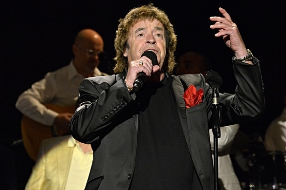Seine Lieder sind seit Jahren schon große Hits: Tony Marshall. Tony Marshall Lieder