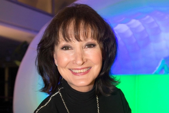 So schön wie Gaby Albrecht sein? Wir verraten ihre Tipps in Sachen Styling und Co. Gaby Albrecht Styling Frisur aktuell