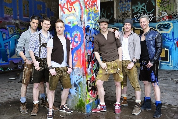 Mit ihrem „Rock Mi“ motivierten voXXclub schon oft zum Schuhplatteln. Wird das für einen Weltrekord genügen? voXXclub Weltrekord Rock Mi