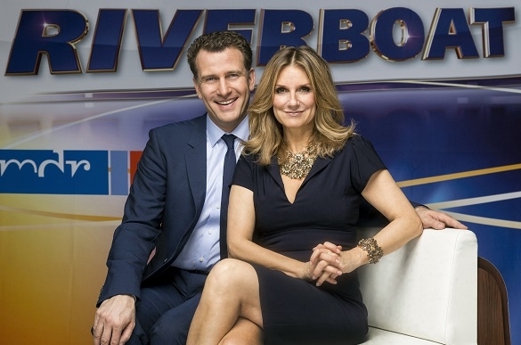 In der MDR-Talkshow „Riverboat“ ist am 27. März 2015 Achim Mentzel als Gast. Kim Fisher und René Kindermann moderieren die Sendung. Achim Mentzel