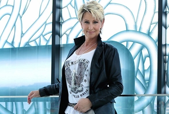 Claudia Jung ist nicht nur musikalisch erfolgreich. Es scheint tatsächlich so, als ob alles was sie anpackt, erfolgreich verläuft. Claudia Jung Diskografie Alben