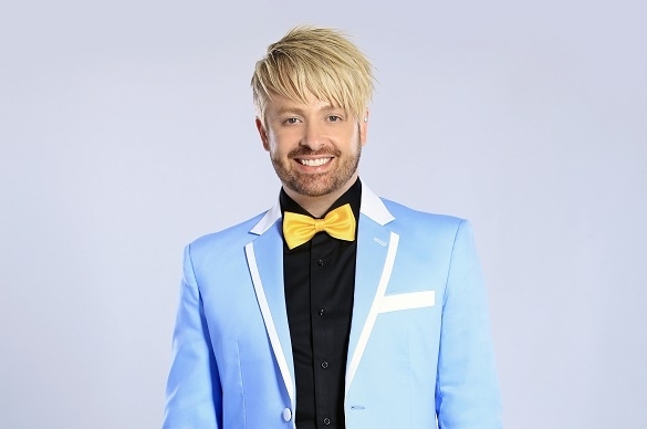 Der gebürtige Brite Ross Antony freut sich auf den Besuch von Queen Elizabeth II. in Deutschland. Ross Antony Goldene Pferde Very British Edition