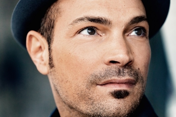 Roger Cicero widmet seine aktuelle Konzertreihe seinem Idol Frank Sinatra. Premiere feiert er in vier Tagen. Roger Cicero Frank Sinatra