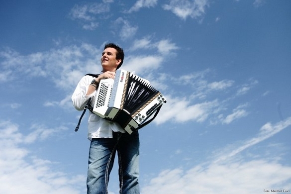 Leider zu gefährlich veröffentlicht Marc Pircher am 24. Juli 2015. Marc Pircher Album Leider zu gefährlich