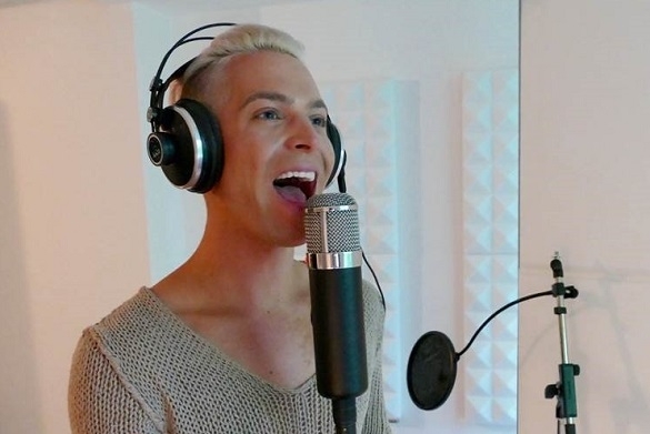 Julian David gibt mit dem Titel Verboten gut eine Kostprobe seiner zukünftigen Musikrichtung. Julian David Tonstudio Kostprobe Song