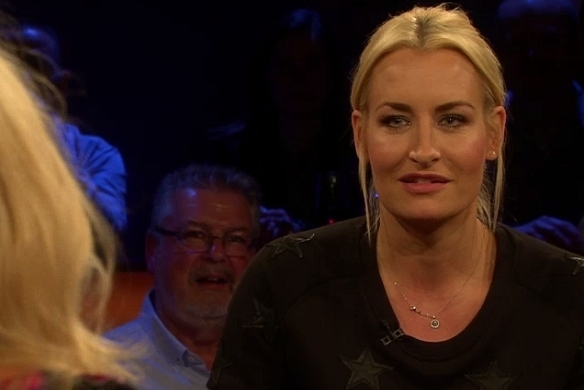 Auf ihr Album Muttersprache hat Sarah Connor viele emotionale Titel gepackt, die sie bewegen. Nach fünf Jahren Pause war es ihr wichtig, Songs selbst zu schreiben. NDR Talk Show Sarah Connor