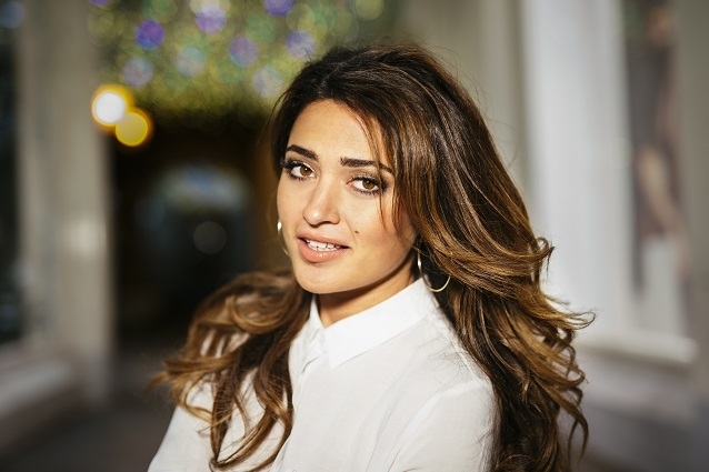 Maria Voskania veröffentlicht Mitte März ihre neue CD Perlen und Gold. Seit 2010 singt sie bei Helene Fischer background. Maria Voskania