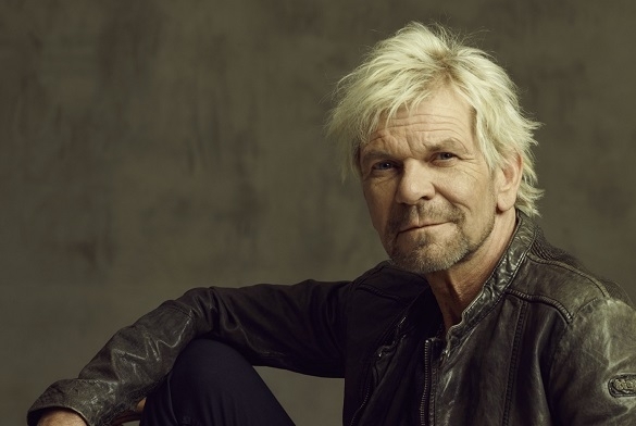 Letzten Sommer erkrankte Matthias Reim an einer Herzmuskelentzündung. Dieses Trauma verarbeitete er in seinem neuen Album Phoenix. Matthias Reim Tod Krank Roger Cicero