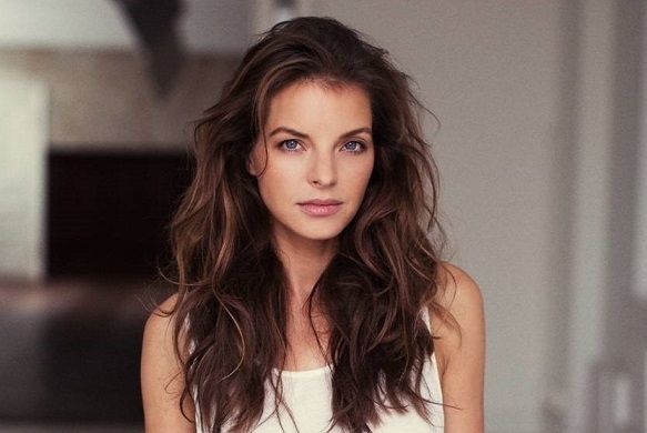 Nach Stefanie Kloß sorgt nun Yvonne Catterfeld für geballte Frauenpower bei The Voice of Germany. Yvonne Catterfeld The Voice