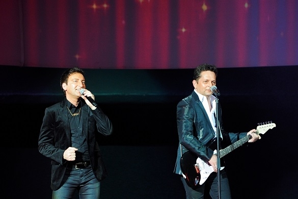 Am 2. September erscheint die erste Live-CD und -DVD des Duos Fantasy. Fantasy Live CD DVD