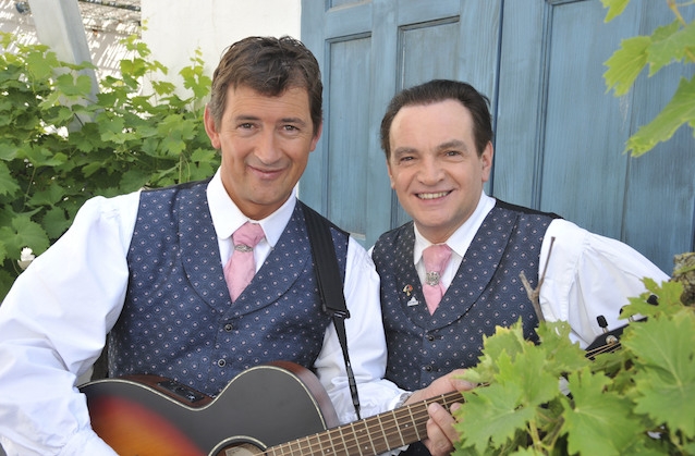 Die Ladiner veröffentlich ein neues Album. Die Ladiner Joakin Stuffer und Otto Demetz.