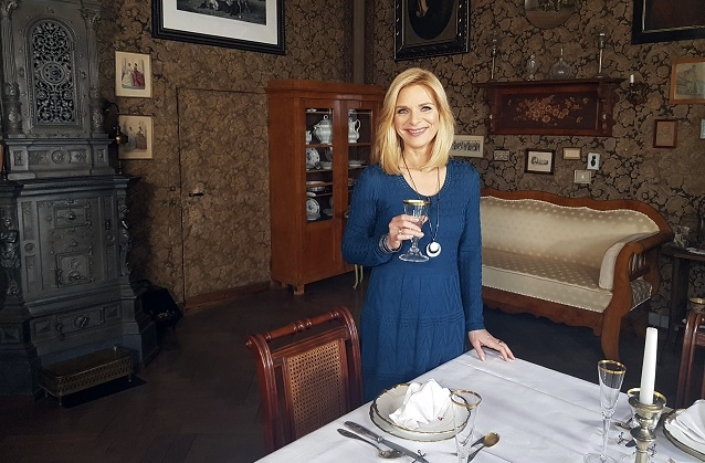 „Wunderbares Schlagerland – Winterzauber“ präsentiert von Uta Bresan aus dem Museum Schraube in Halberstadt.