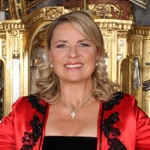 Angela Wiedl Angela Wiedl