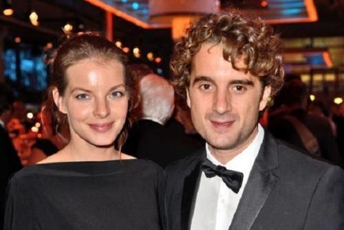 Yvonne Catterfeld und Oliver Wnuk sind seit mehr als sieben Jahren ein Paar. Yvonne Catterfeld und Oliver Wnuk sind seit mehr als sieben Jahren ein Paar.