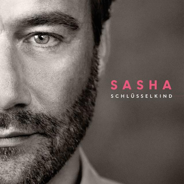 Zum ersten Mal singt Sasha darauf auf Deutsch. So sieht das Cover von Sashas neuem Album "Schlüsselkind" aus.