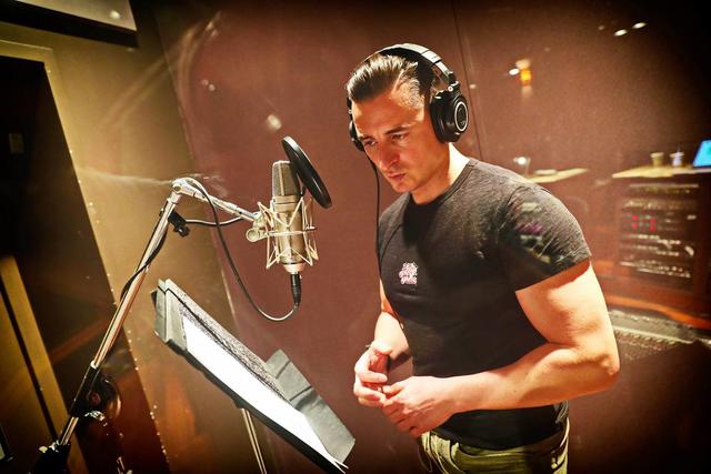 Andreas Gabalier veröffentlicht sein neues Album "Vergiss mein nicht". Andreas Gabalier veröffentlicht sein neues Album "Vergiss mein nicht".