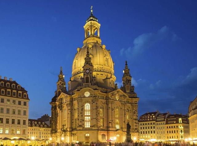 „Das Fest in der Frauenkirche“ strahlt das MDR Fernsehen am 08. Juni 2018 live aus Dresden aus.