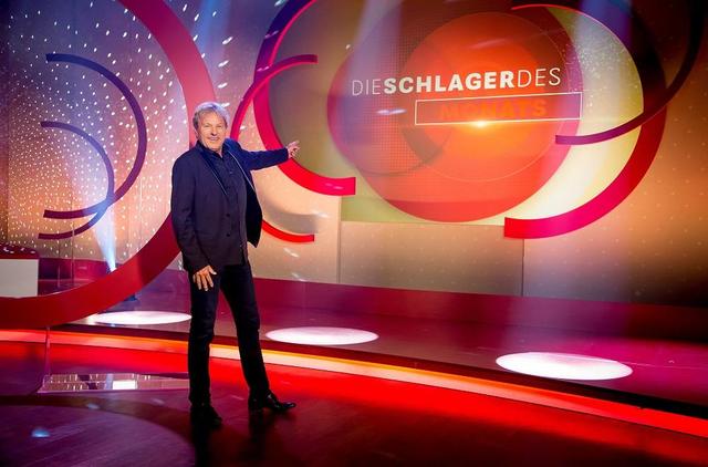 Bernhard Brink präsentiert „Die Schlager des Monats“.