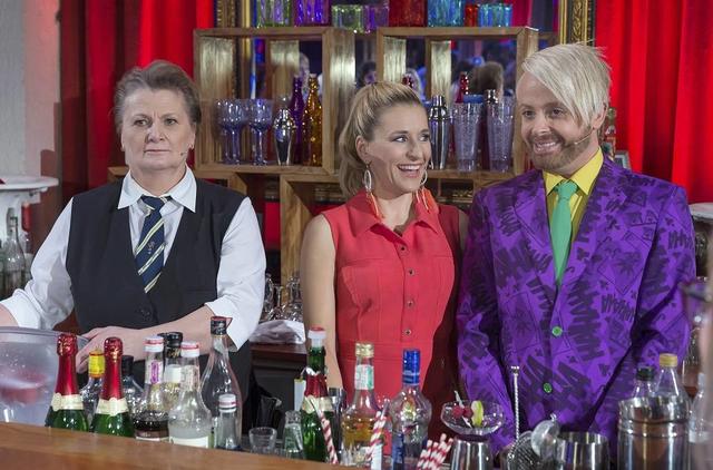 Unter anderem zu Gast: Stefanie Hertel (Mitte). Große „Party mit Ross Antony“ im MDR Fernsehen.
