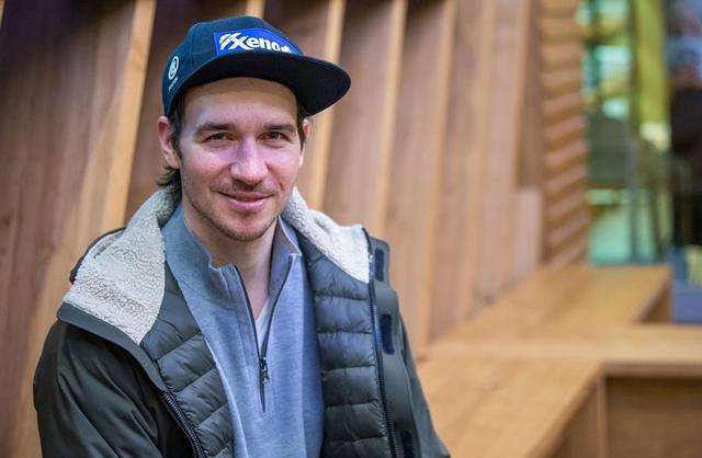 Felix Neureuther hat mit „Weiterziehn“ seine erste Schlager-Single veröffentlicht. Felix Neureuther hat mit „Weiterziehn“ seine erste Schlager-Single veröffentlicht.