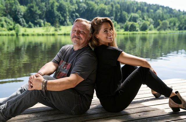 Vanessa Mai und Schauspieler Axel Prahl. Vanessa Mai und Schauspieler Axel Prahl.