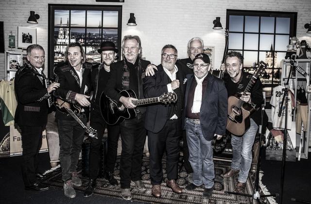 Die Höhner bei einem Konzert im Dezember 2019. Die Höhner bei einem Konzert im Dezember 2019.