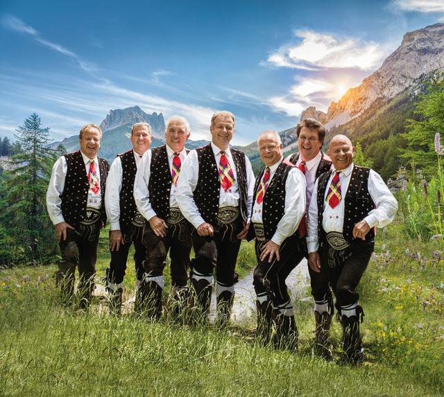 Kastelruther Spatzen feiern Video-Premiere trotz Corona-Infektion. Kastelruther Spatzen feiern Video-Premiere trotz Corona-Infektion.