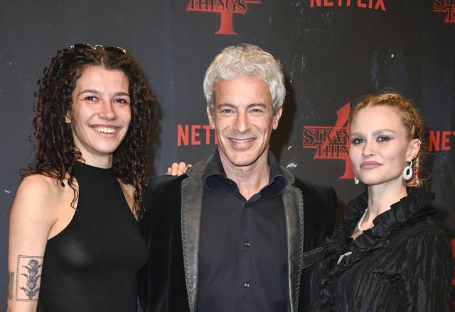 Gedeon Burkhard mit Freundinnen Ann-Britt Dittmar und Sasha Veduta Gedeon Burkhard mit Freundinnen Ann-Britt Dittmar und Sasha Veduta