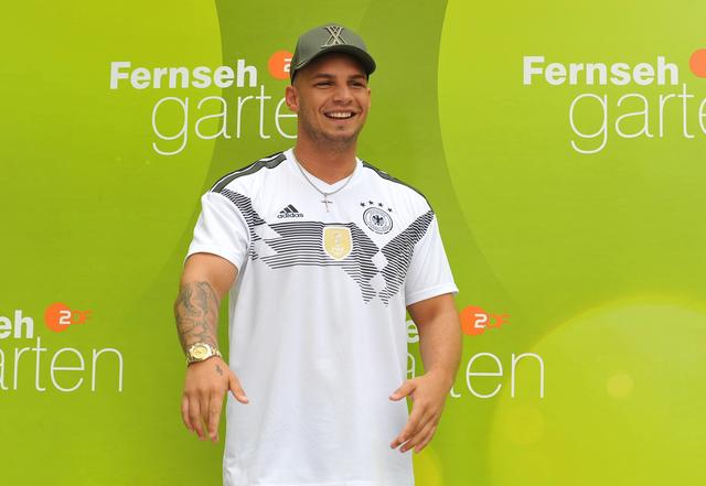 Pietro Lombardi beim ZDF-"Fernsehgarten" 2018 Pietro Lombardi beim ZDF-"Fernsehgarten" 2018