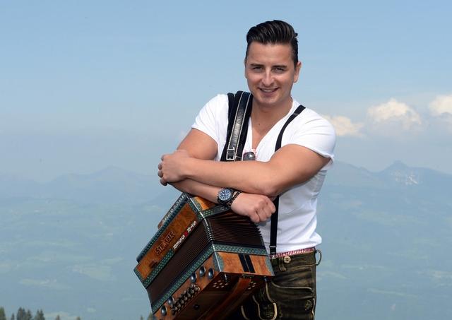 andreas_gabalier_201_1258.jpg andreas_gabalier_201_1258.jpg