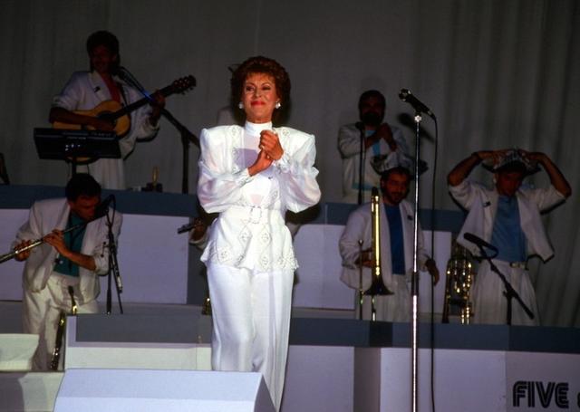 caterina_valente_geb_1993.jpg