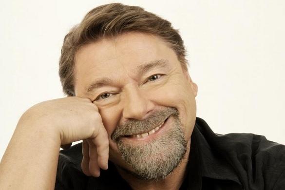 Jürgen von der Lippe erreichte mit seinem Programm bereits 200.000 Zuschauer in 130 Städten und beweist damit, dass die Bühnenshow absolut sehenswert ist. Jürgen von der Lippe