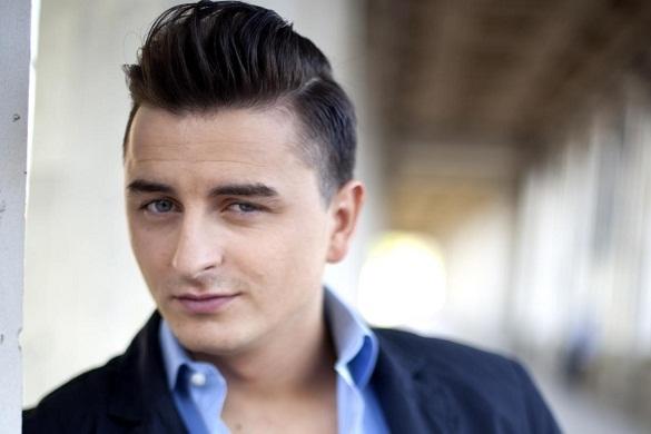Andreas Gabaliers Mutter verarbeitet den Schicksalsschlag der Familie in einem Buch. Andreas Gabalier