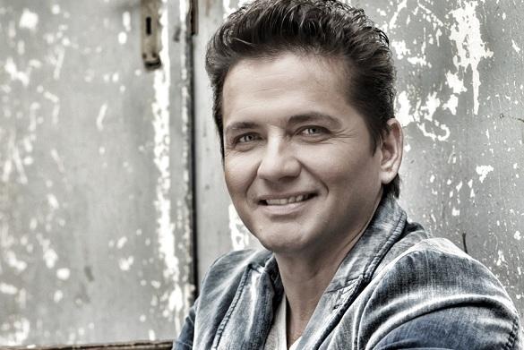 Michael Morgan: Seine Fans dürfen gespannt sein! Sein neues Album mit den besten Hits steht in den Startlöchern... michael morgan